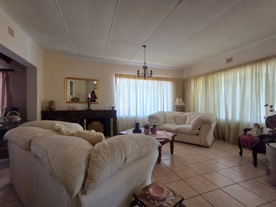 3 Bedroom Property for Sale in Flamwood North West